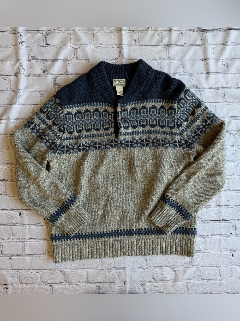 Vintage L.L.Bean Knit Fair Isle Sweater Large Wool Gray Mens Shawl Henley Neck